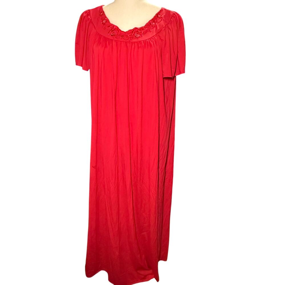 Miss Elaine Red Embroidered Floral Long Nightgown, Sleepwear, Women's Medium
